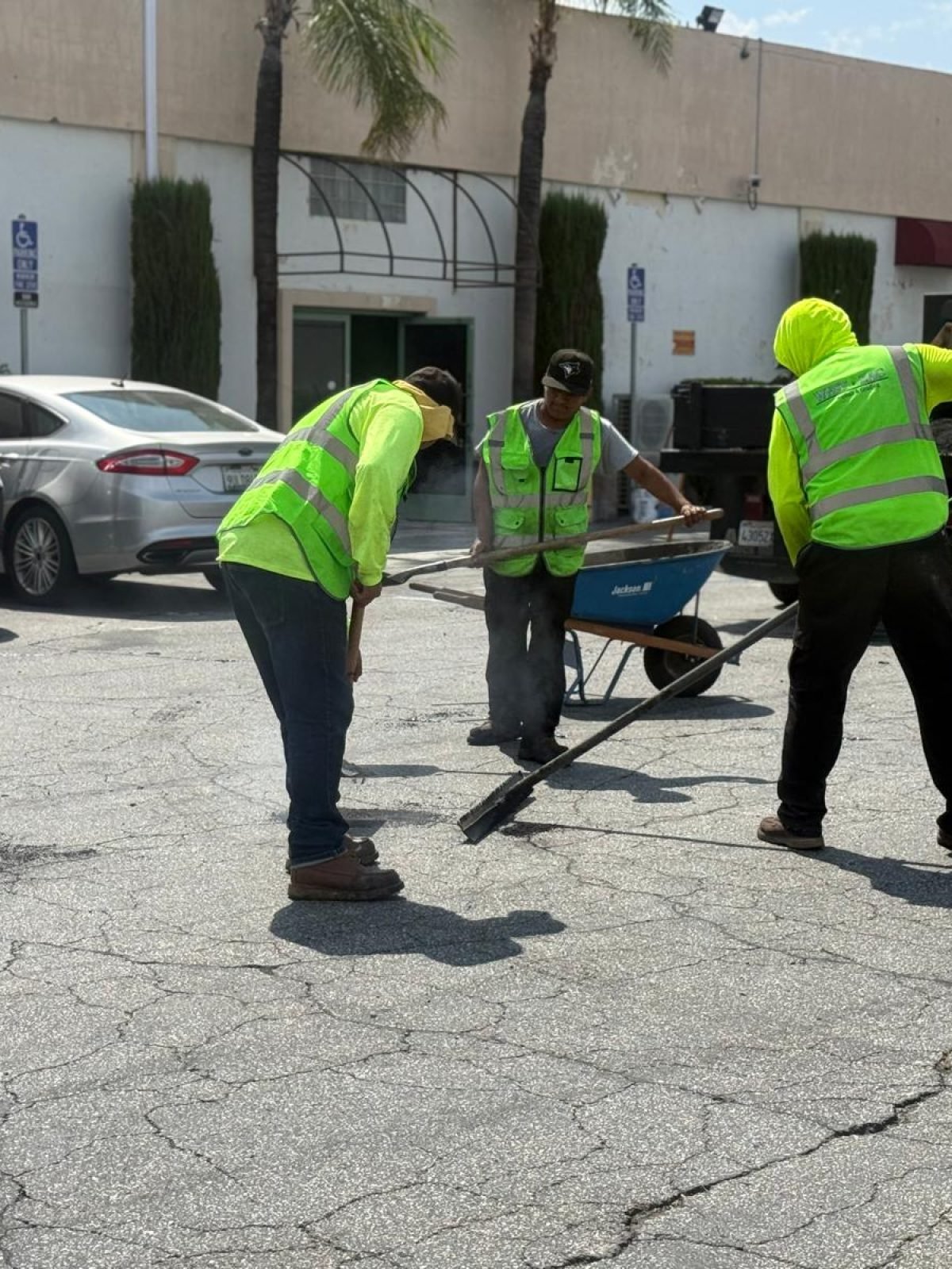 Maintenance & repair Maintenance & repair